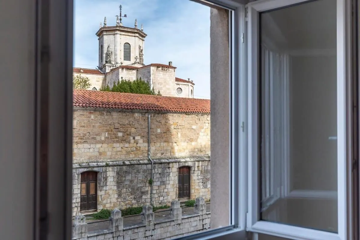 Apartamento Casa Junto A La Catedral Santander